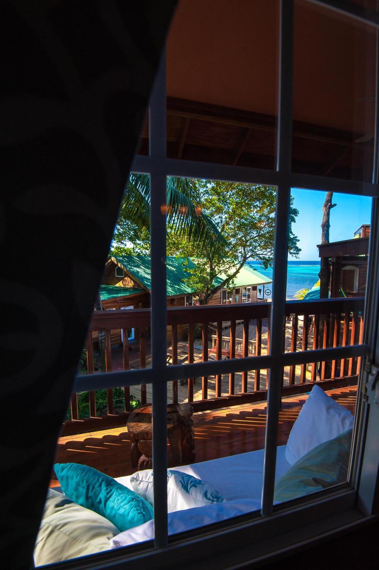 Blue Bahia Resort Sandy Bay Exteriör bild