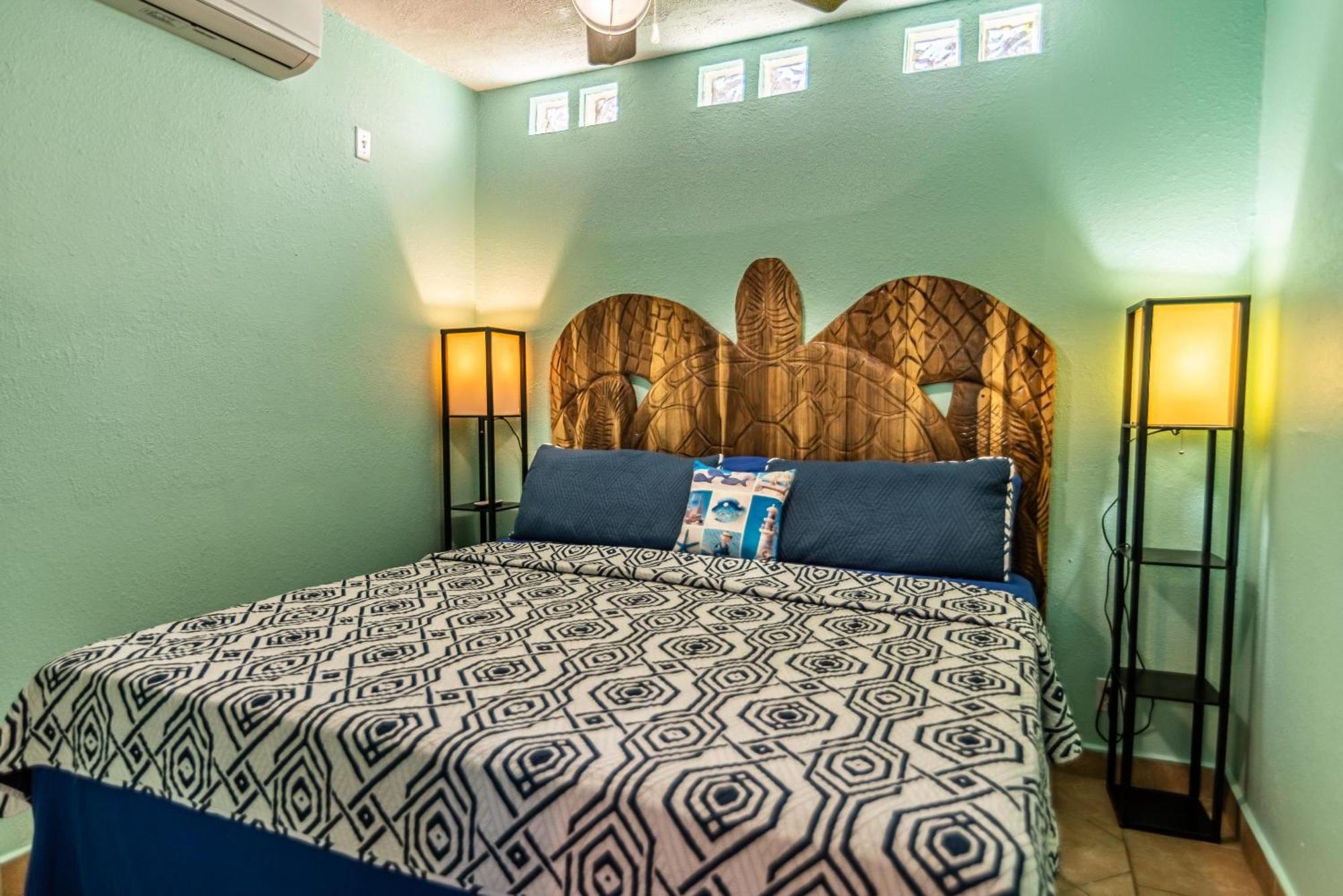 Blue Bahia Resort Sandy Bay Exteriör bild